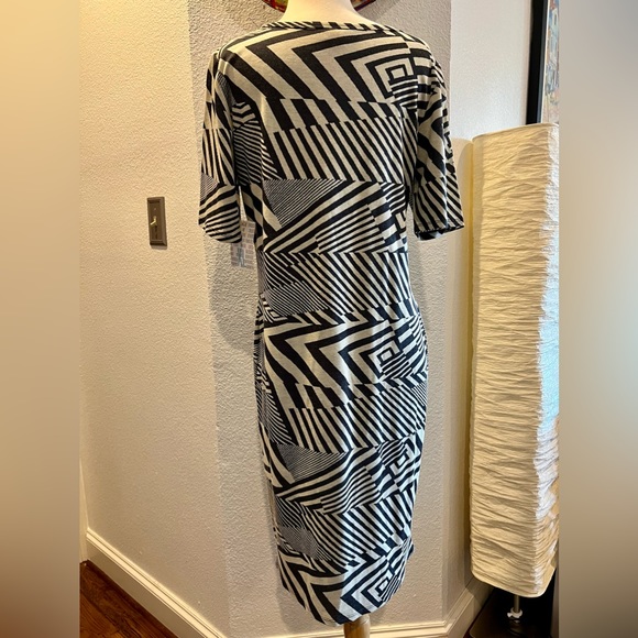 Lularoe Julia Dress - Picture 5 of 5